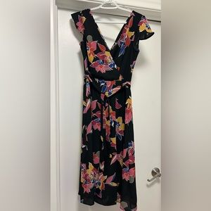 Floral Midi dress size small
